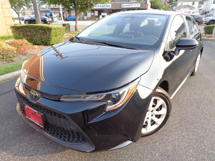 2024 Toyota Corolla LE FWD