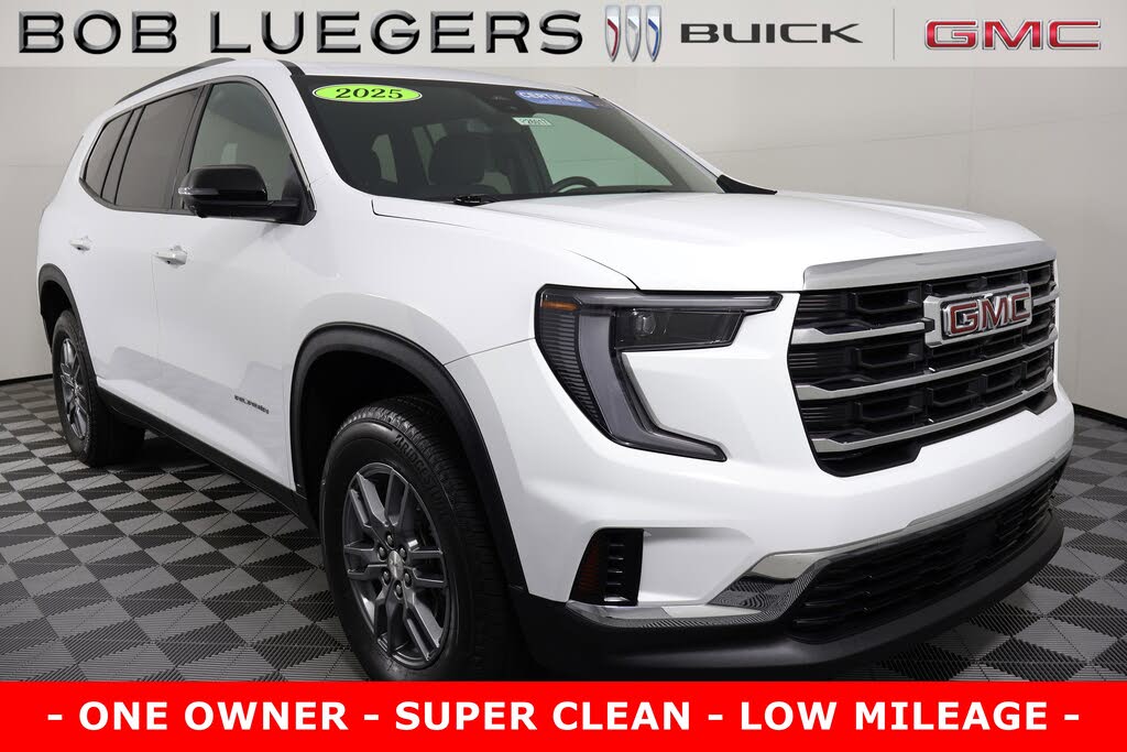 2025 GMC Acadia Elevation FWD