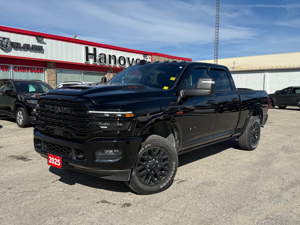 2025 RAM 2500 Limited Crew Cab 4WD