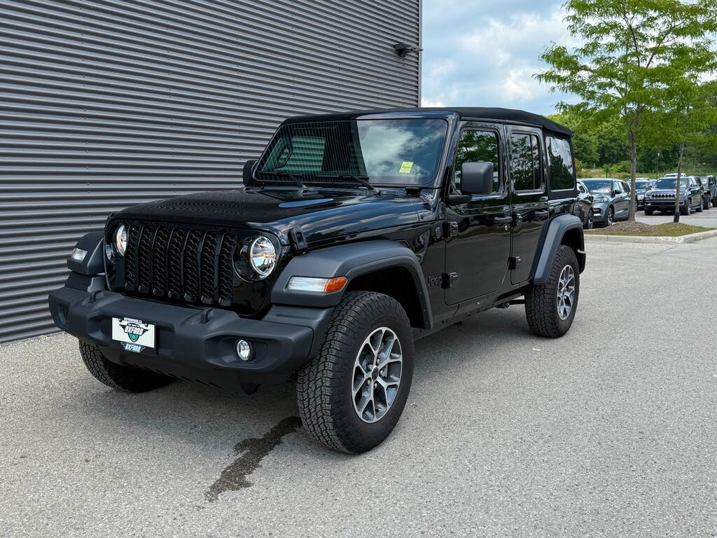 2024 Jeep Wrangler Sport 4-Door 4WD
