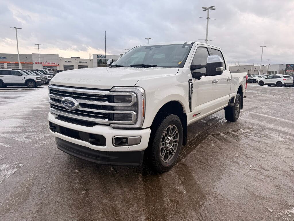 2025 Ford F-350 Super Duty Platinum Crew Cab 4WD