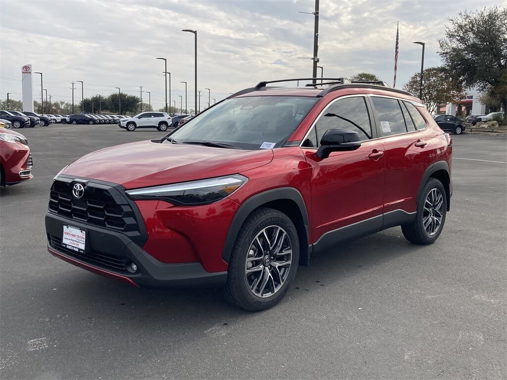 2026 Toyota Corolla Cross XLE FWD