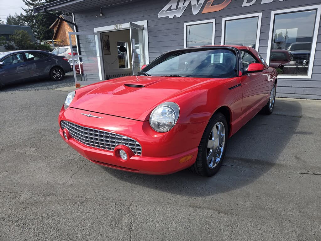 2002 Ford Thunderbird Deluxe RWD