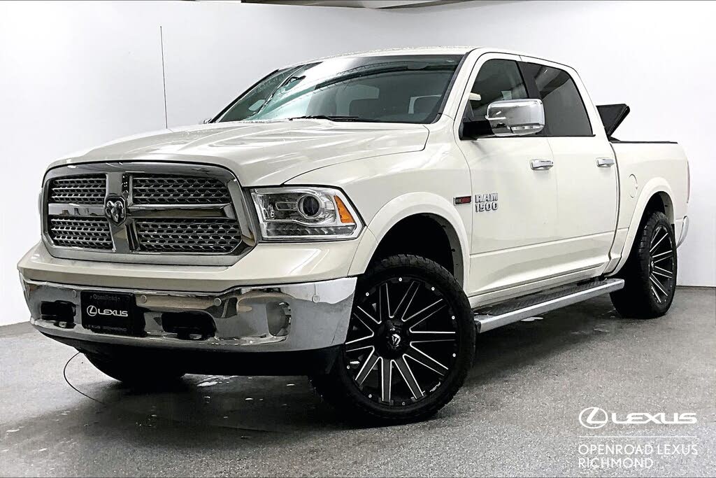 2016 RAM 1500 Laramie Crew Cab 4WD