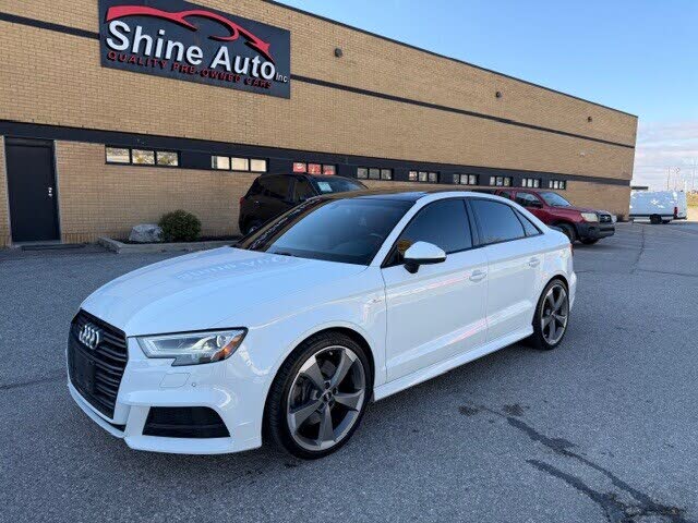 Audi A3 45 TFSI quattro Technik Sedan AWD 2020