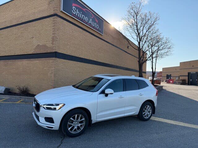 2020 Volvo XC60 T5 Momentum AWD