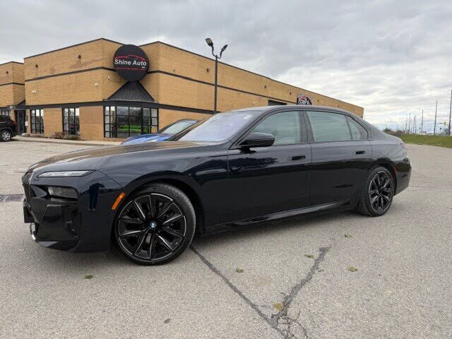 2023 BMW i7 xDrive60 AWD