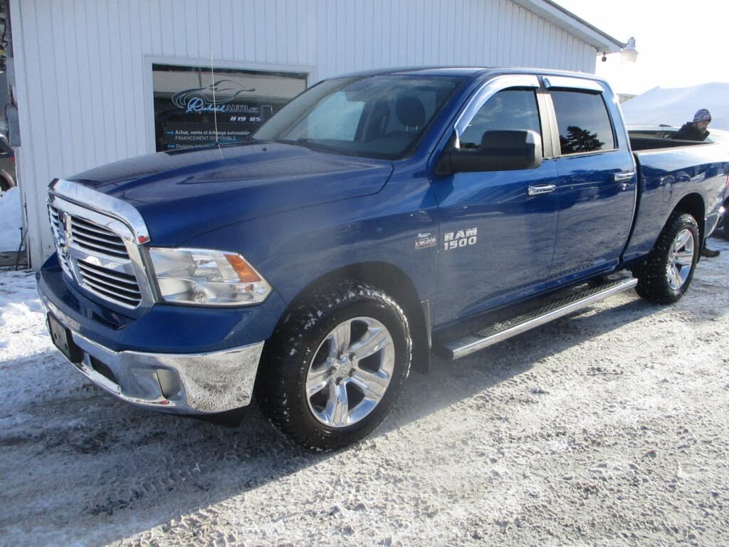 2017 RAM 1500 SLT Crew Cab 4WD