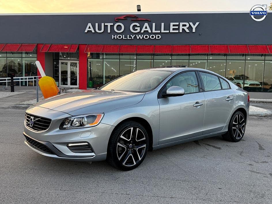 2017 Volvo S60 T5 Dynamic
