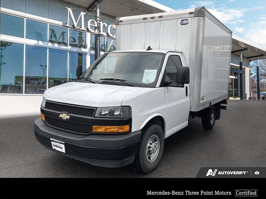 2023 Chevrolet Express Chassis 3500 Cutaway 139