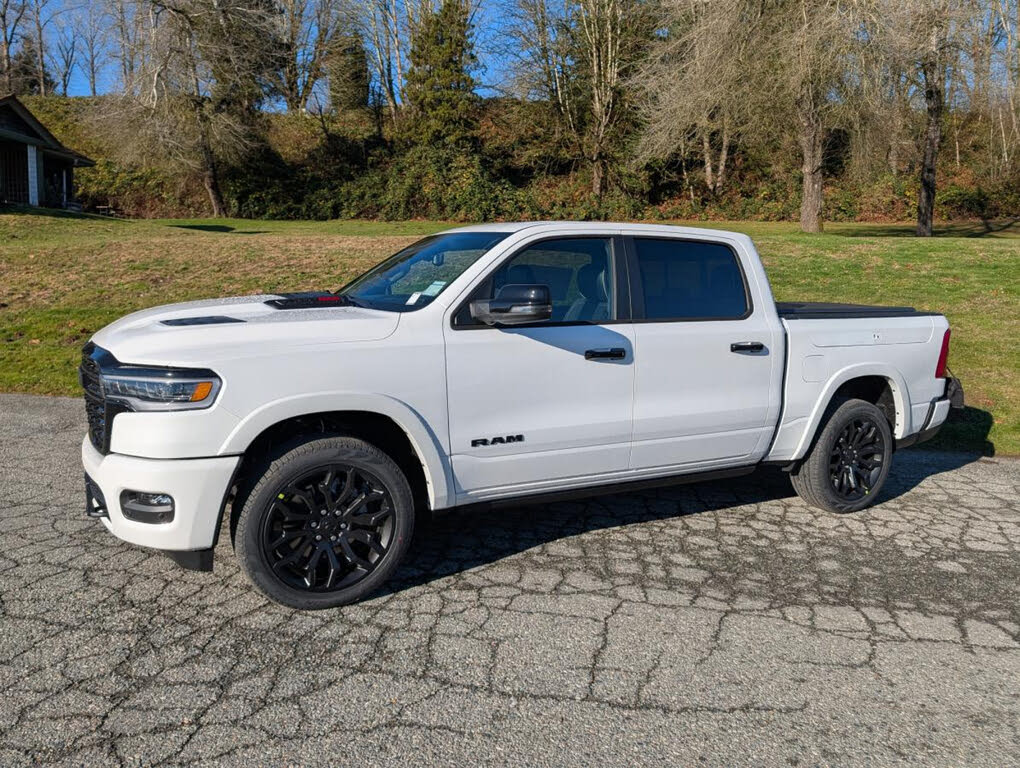 2026 RAM 1500 Limited Crew Cab 4WD