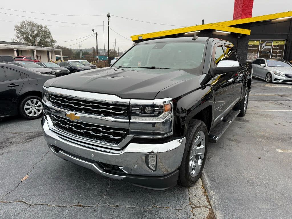 2018 Chevrolet Silverado 1500 LTZ Crew Cab RWD