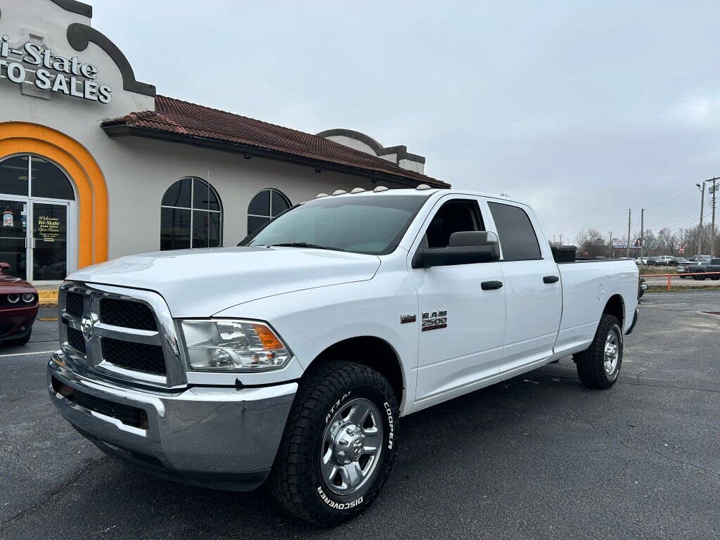 2018 RAM 2500 Tradesman Crew Cab LB RWD