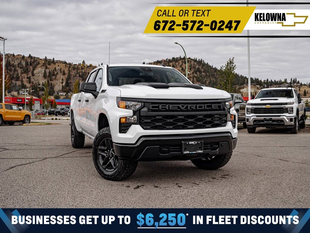 2026 Chevrolet Silverado 1500 Custom Trail Boss Crew Cab 4WD