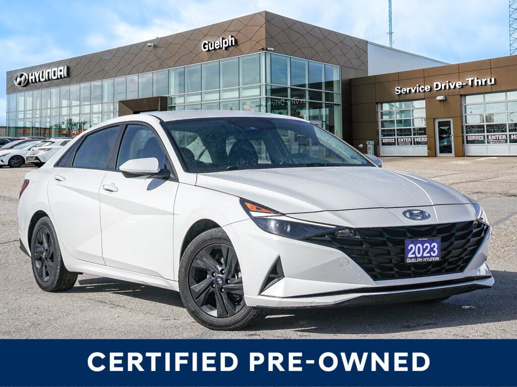 Hyundai Elantra Preferred FWD 2023