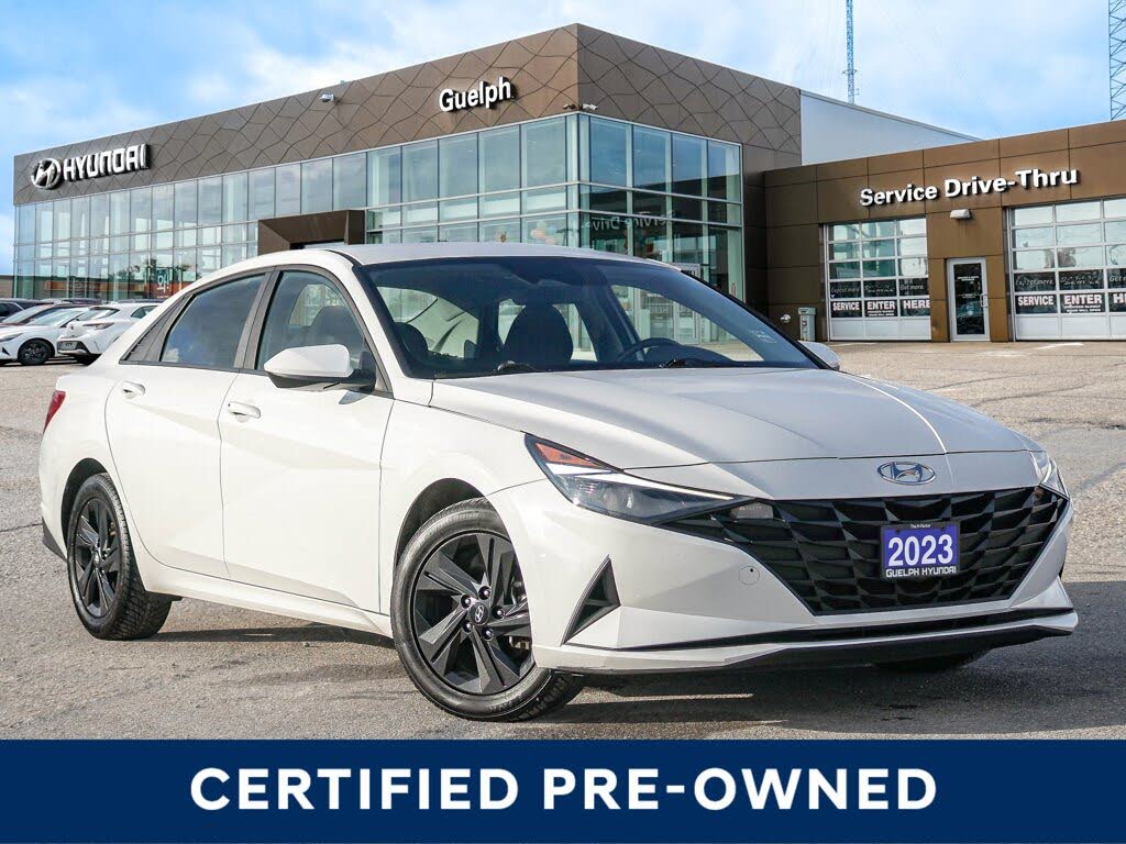 Hyundai Elantra Preferred FWD 2023