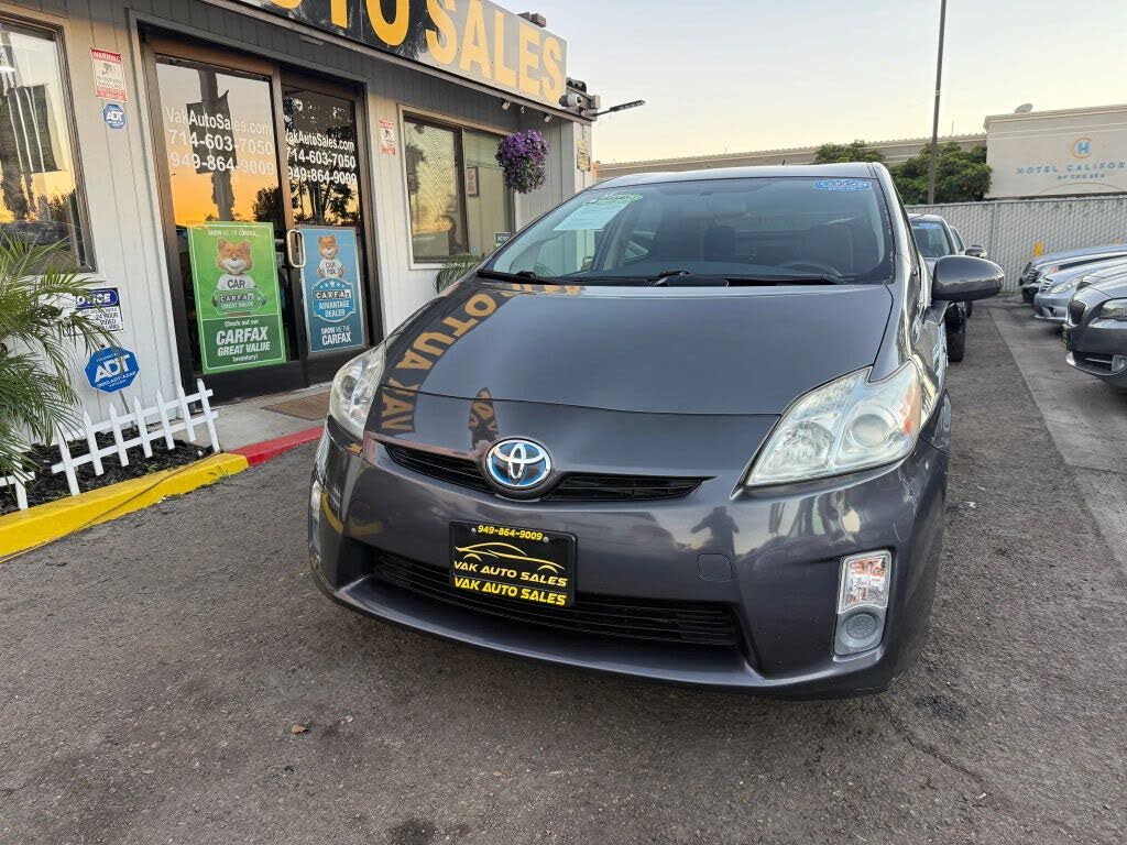 2010 Toyota Prius Two