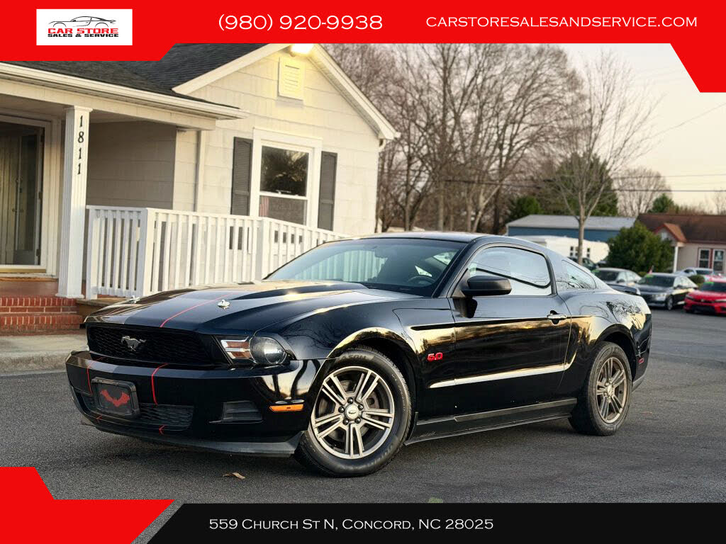 2012 Ford Mustang V6 Coupe RWD