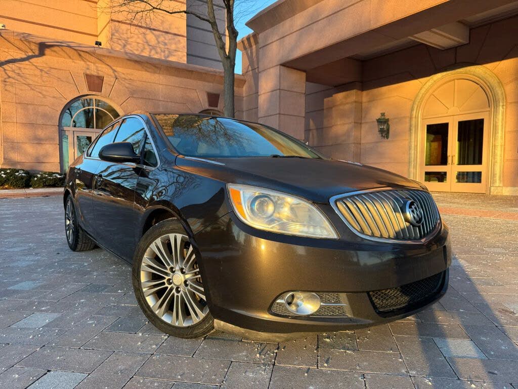 2013 Buick Verano Leather FWD