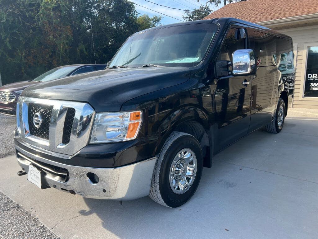 2014 Nissan NV Passenger 3500 HD SL