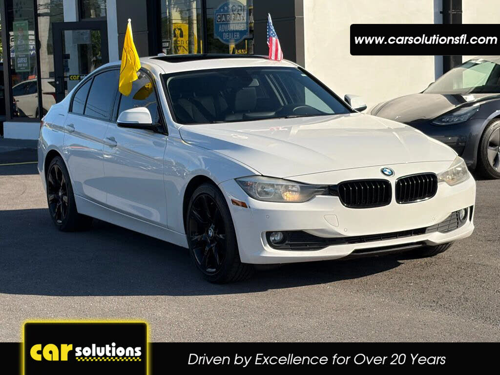 2015 BMW 3 Series 320i Sedan RWD
