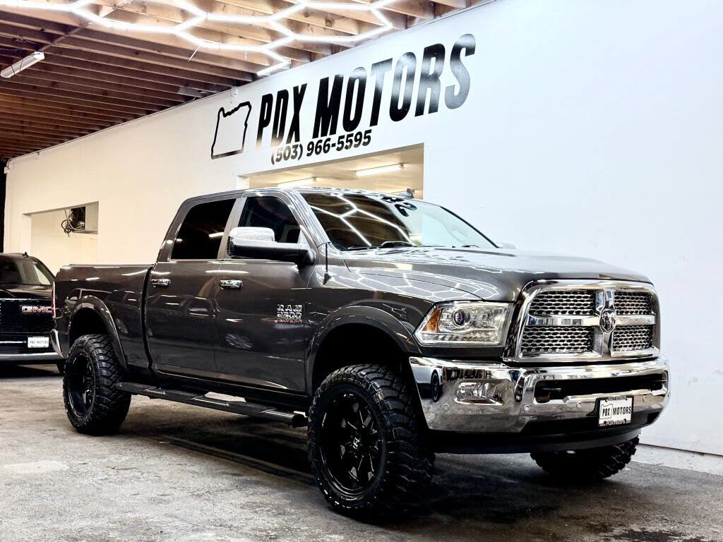 2016 RAM 2500 Laramie Crew Cab 4WD