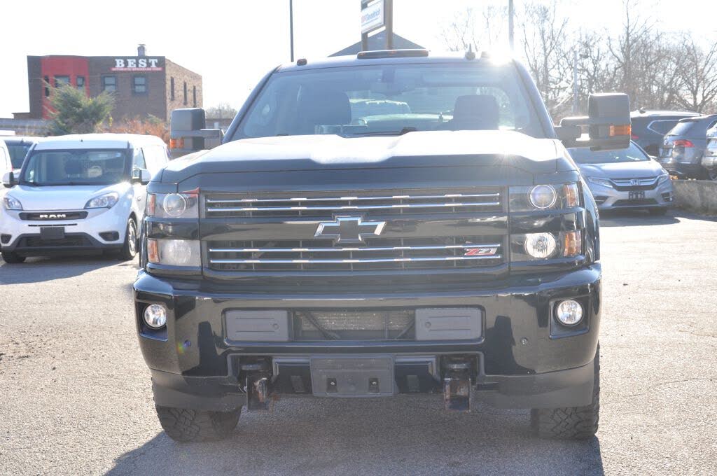 2017 Chevrolet Silverado 2500HD LT Crew Cab 4WD