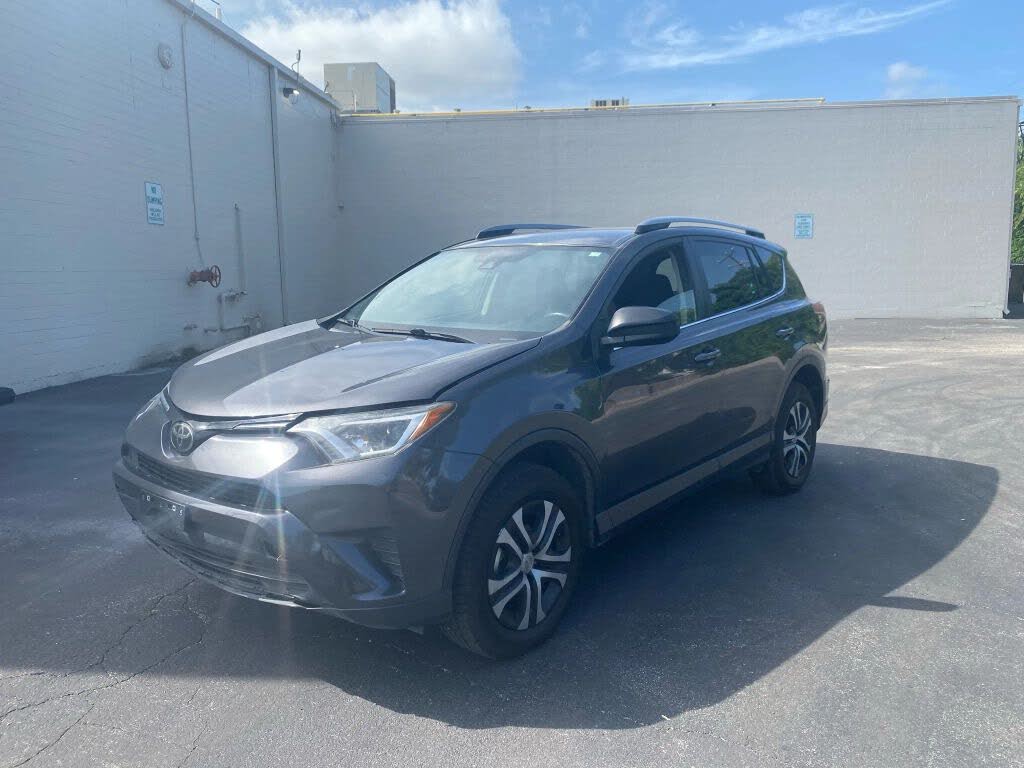 2018 Toyota RAV4 LE
