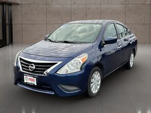 Nissan Versa SV FWD
