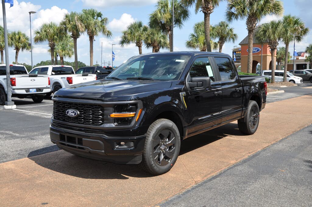 2025 Ford F-150 STX 4dr SuperCrew RWD