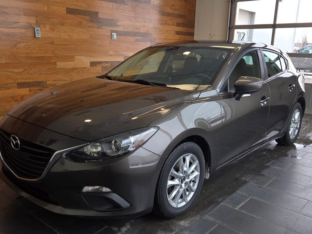 Mazda MAZDA3 i Touring Hatchback 2016