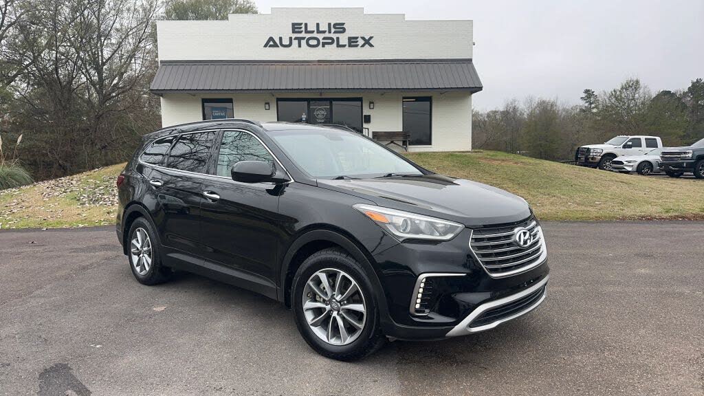 2018 Hyundai Santa Fe SE FWD