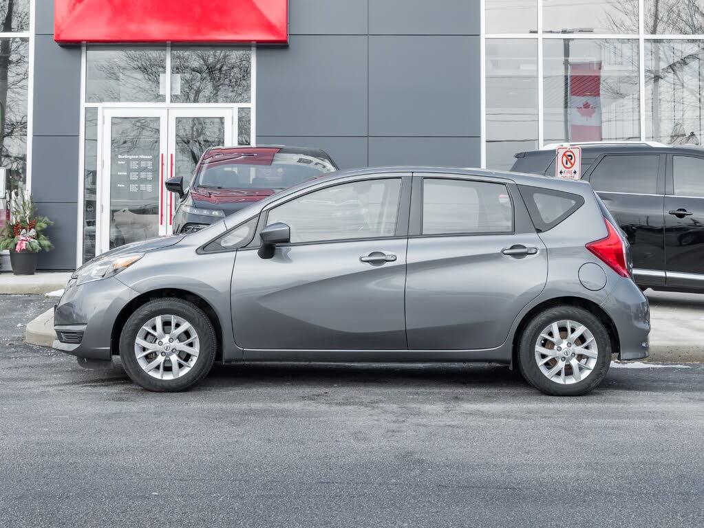2018 Nissan Versa Note SV FWD