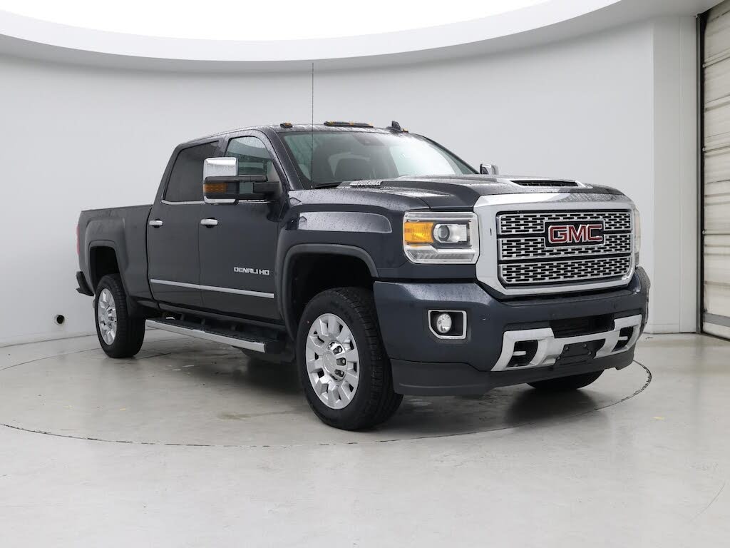2019 GMC Sierra 2500HD Denali Crew Cab 4WD