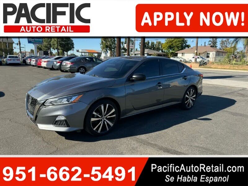 2022 Nissan Altima 2.5 SR FWD