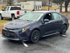 Toyota Corolla LE FWD