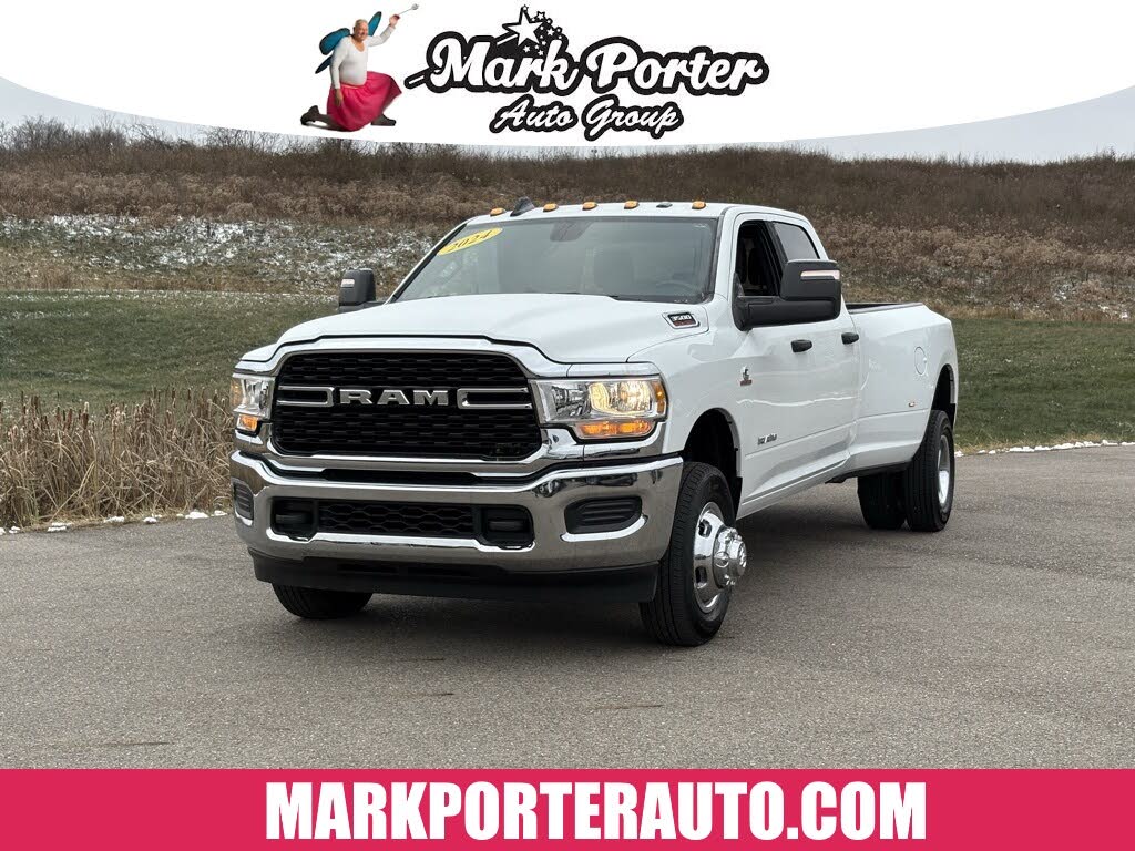 2024 RAM 3500 Lone Star Crew Cab LB DRW 4WD