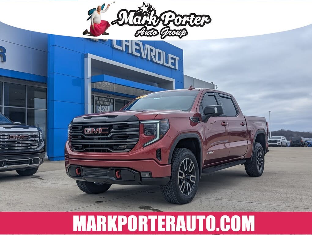 2025 GMC Sierra 1500 AT4 Crew Cab 4WD