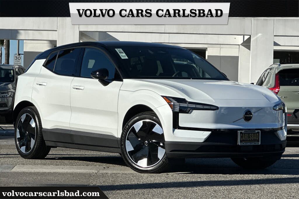 2026 Volvo EX30 Twin Plus eAWD