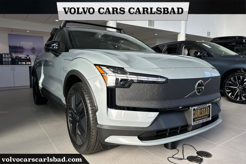 2026 Volvo EX30 Cross Country Twin Ultra eAWD