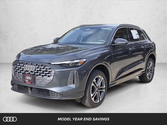 2025 Audi Q5 quattro Premium 40 TFSI