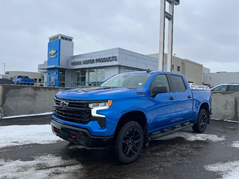 2025 Chevrolet Silverado 1500 LT Trail Boss Crew Cab 4WD