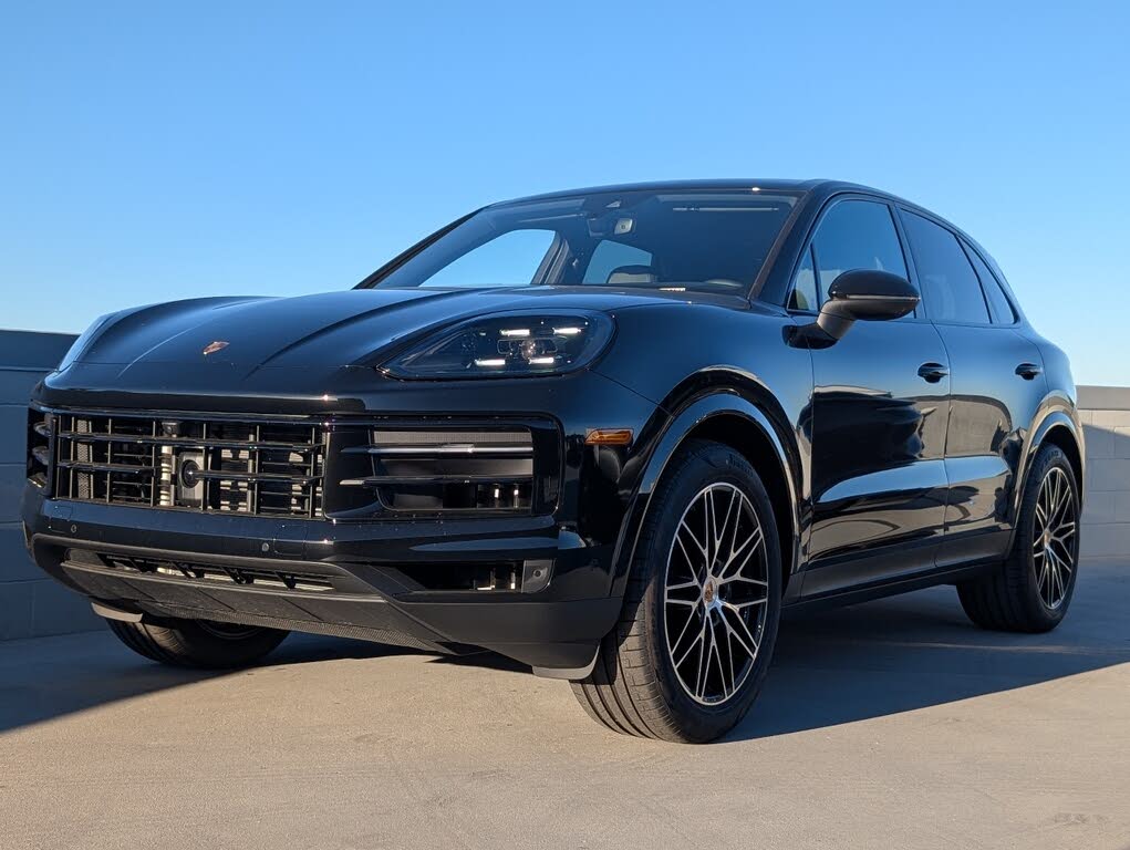2026 Porsche Cayenne AWD