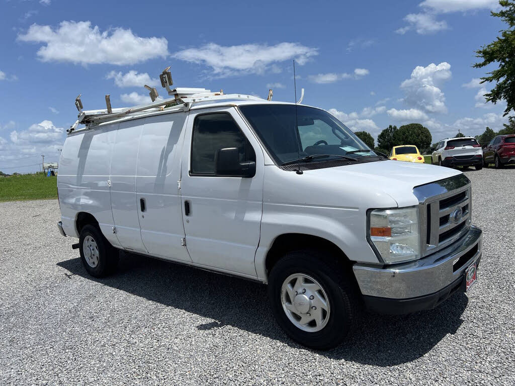 2013 Ford E-Series E-350 Super Duty Cargo Van