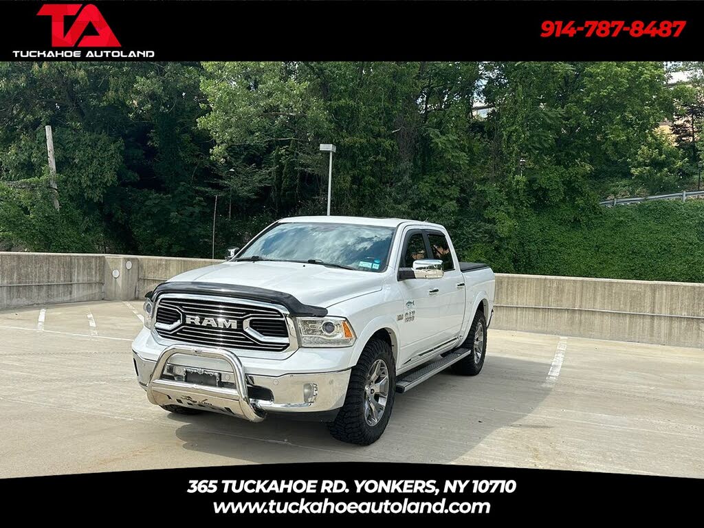 2017 RAM 1500 Laramie Limited Crew Cab 4WD