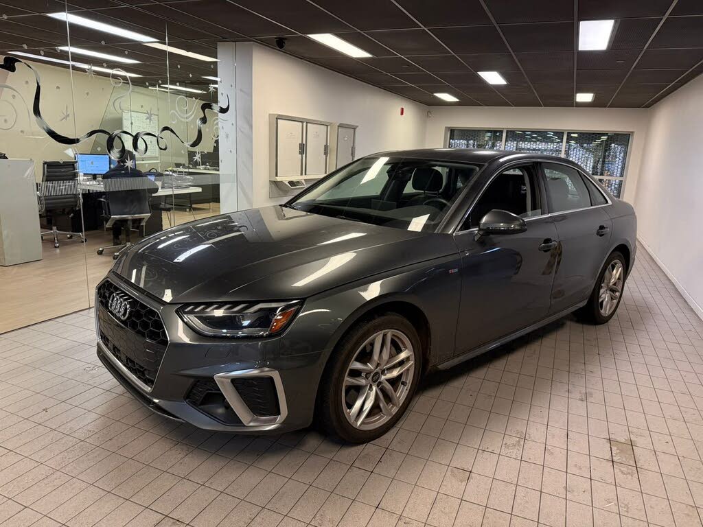 2023 Audi A4 quattro Technik 45 TFSI AWD