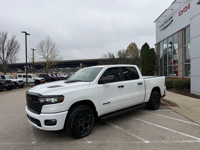 2025 RAM 1500 Tradesman Crew Cab 4WD