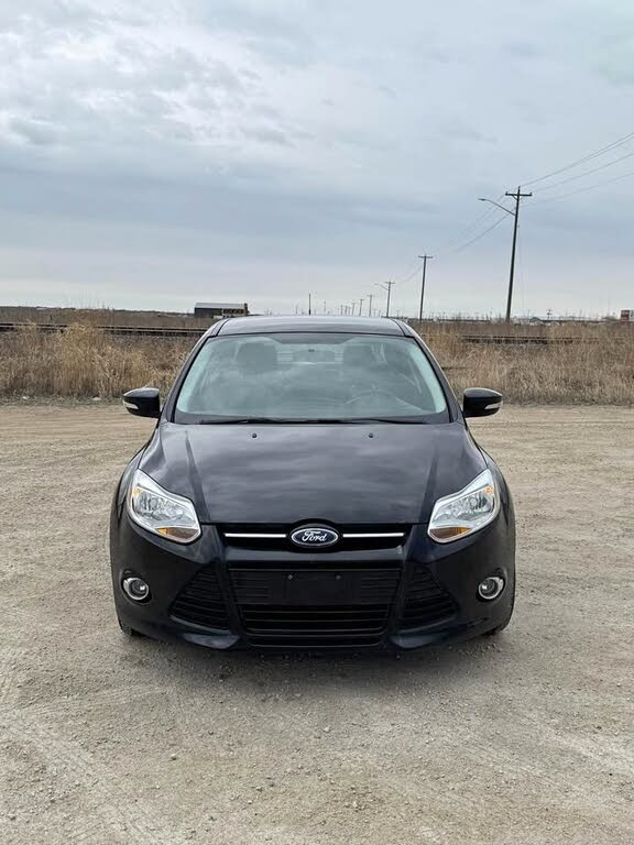 Ford Focus SE 2012