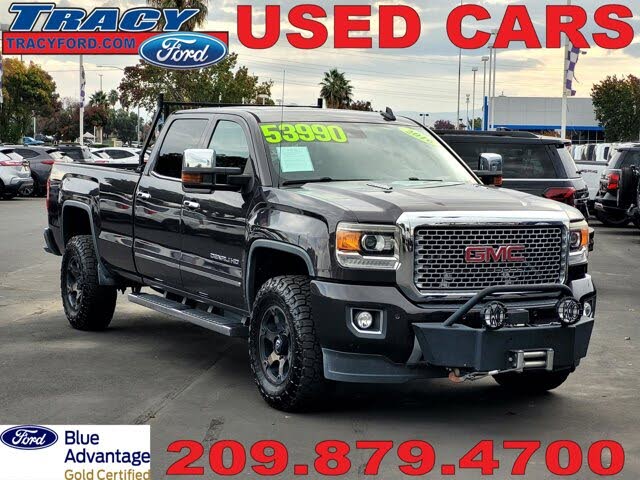 2016 GMC Sierra 3500HD Denali Crew Cab LB DRW 4WD