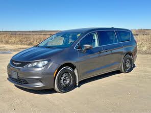 Chrysler Pacifica LX FWD